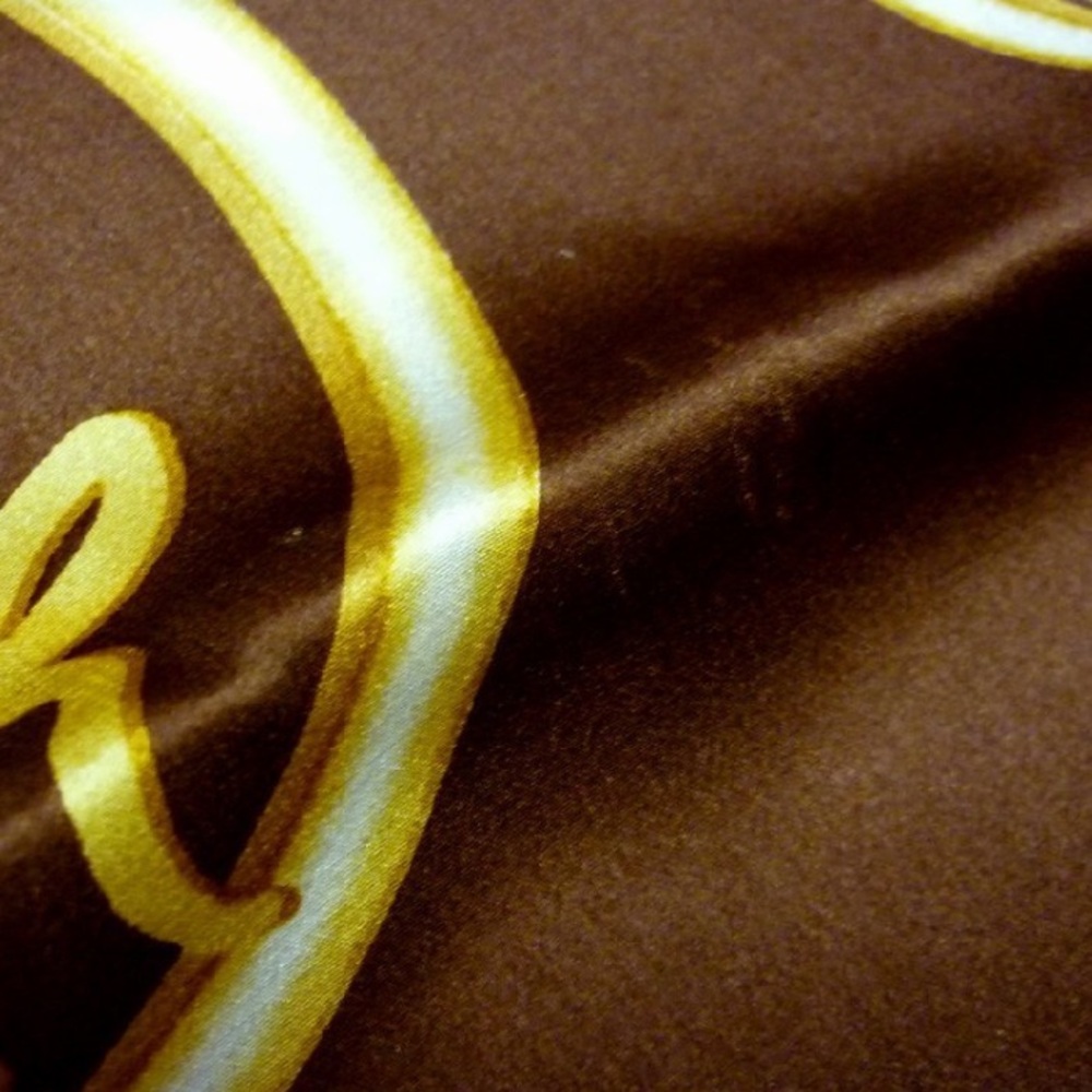 Coach Vintage Silk Scarf with Coach logos throughout. Stunning accessory - Picture 5 of 5